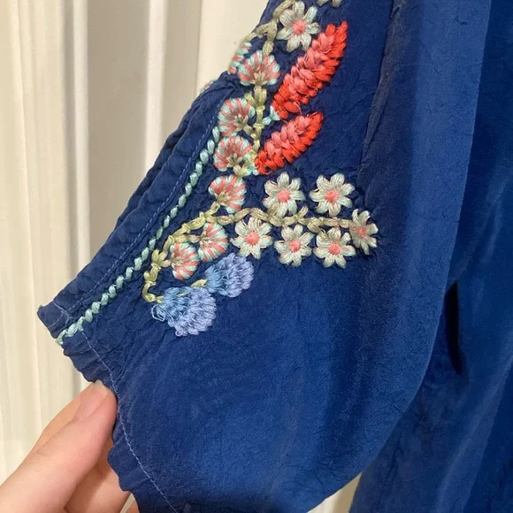 Johnny Was Blue Aubrieta Embroidered Tunic - Picture 4 of 6